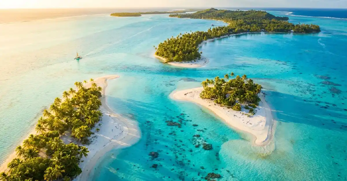 Stunning aerial view of Aitutaki lagoon, Cook Islands – a breathtaking hidden gem in the Oceania islands travel guide