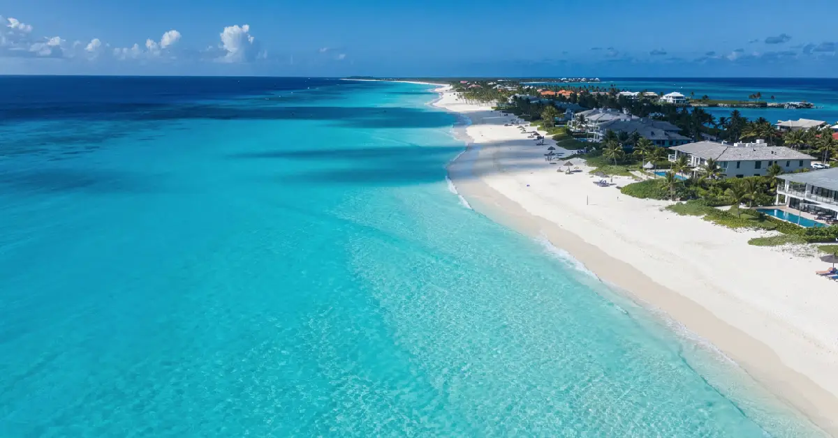 most beautiful beaches in the world Grace Bay crystal clear water turquoise sea