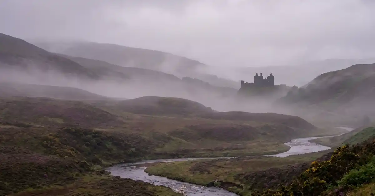 Misty Scottish landscapes and castles in the Highlands